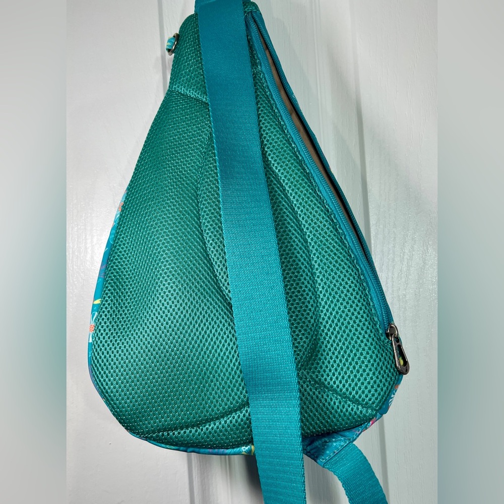 Sakroots On The Go Sling Backpack Eco Twill Deep Teal Seascape - Picture 2 of 10